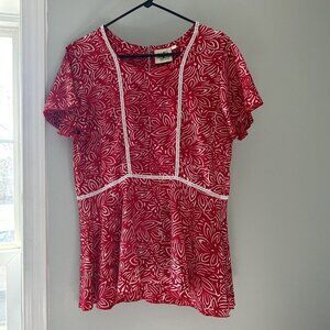 Go Fish Clothing And Jewelry Co Women’s Short Sleeve Top Shirt Size Medium
